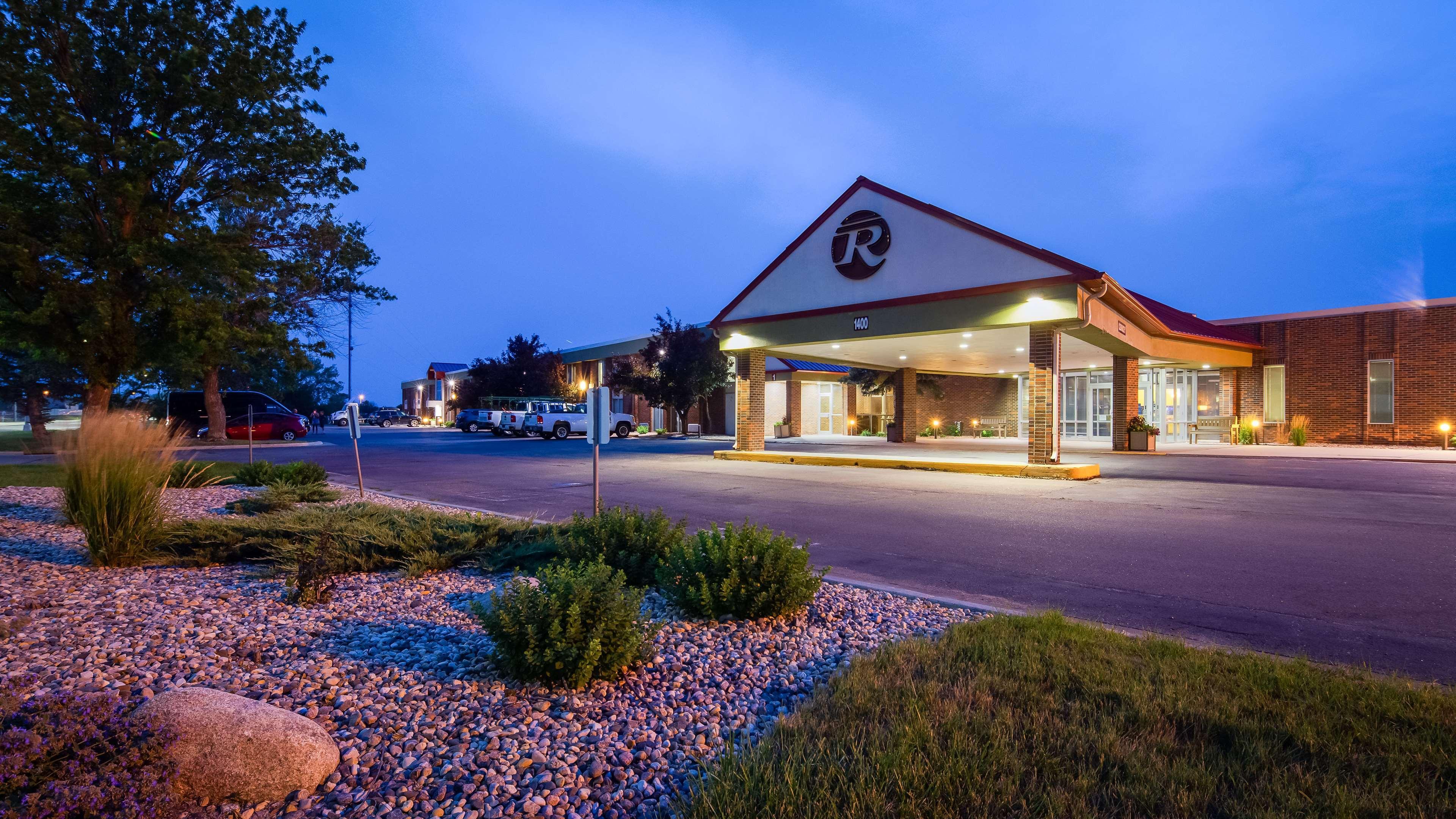 Best Western Ramkota Hotel Aberdeen Exterior foto